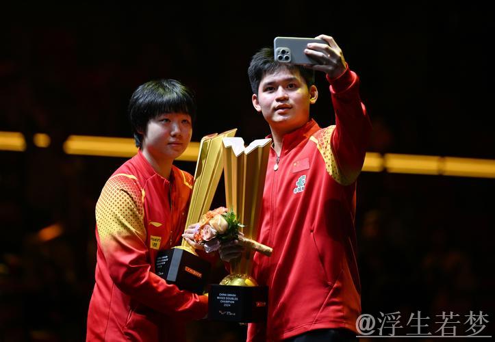 1-3遭逆转！混双决赛揭晓，林诗栋蒯曼意外止步，莎头迎夺冠重任